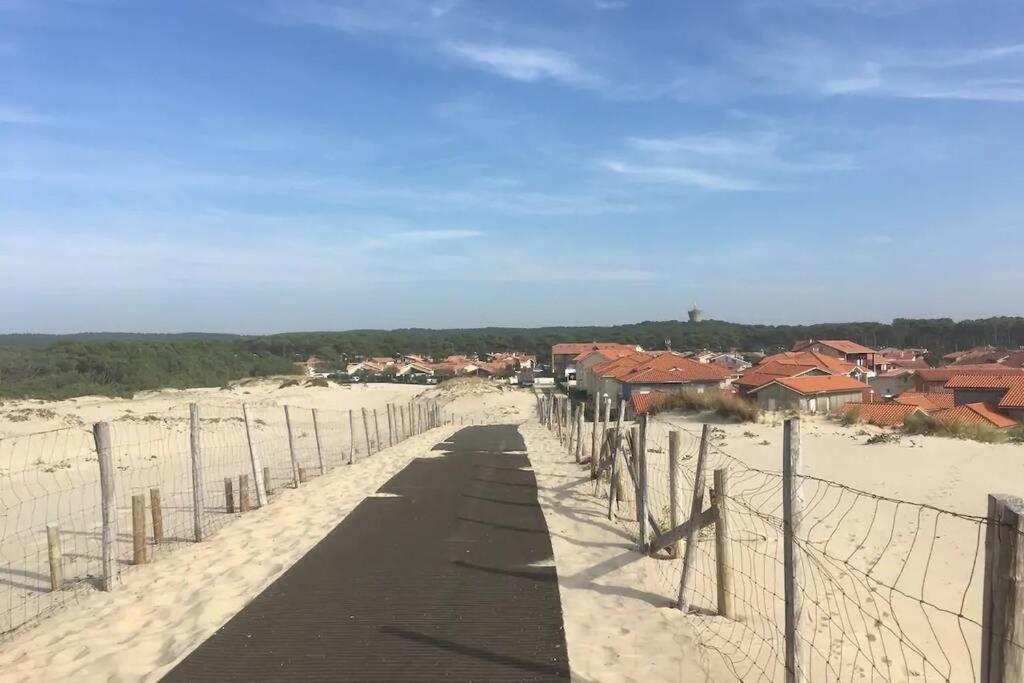 Maison 4 A 5 Personnes Au Pied Des Plages بيسكاروس المظهر الخارجي الصورة