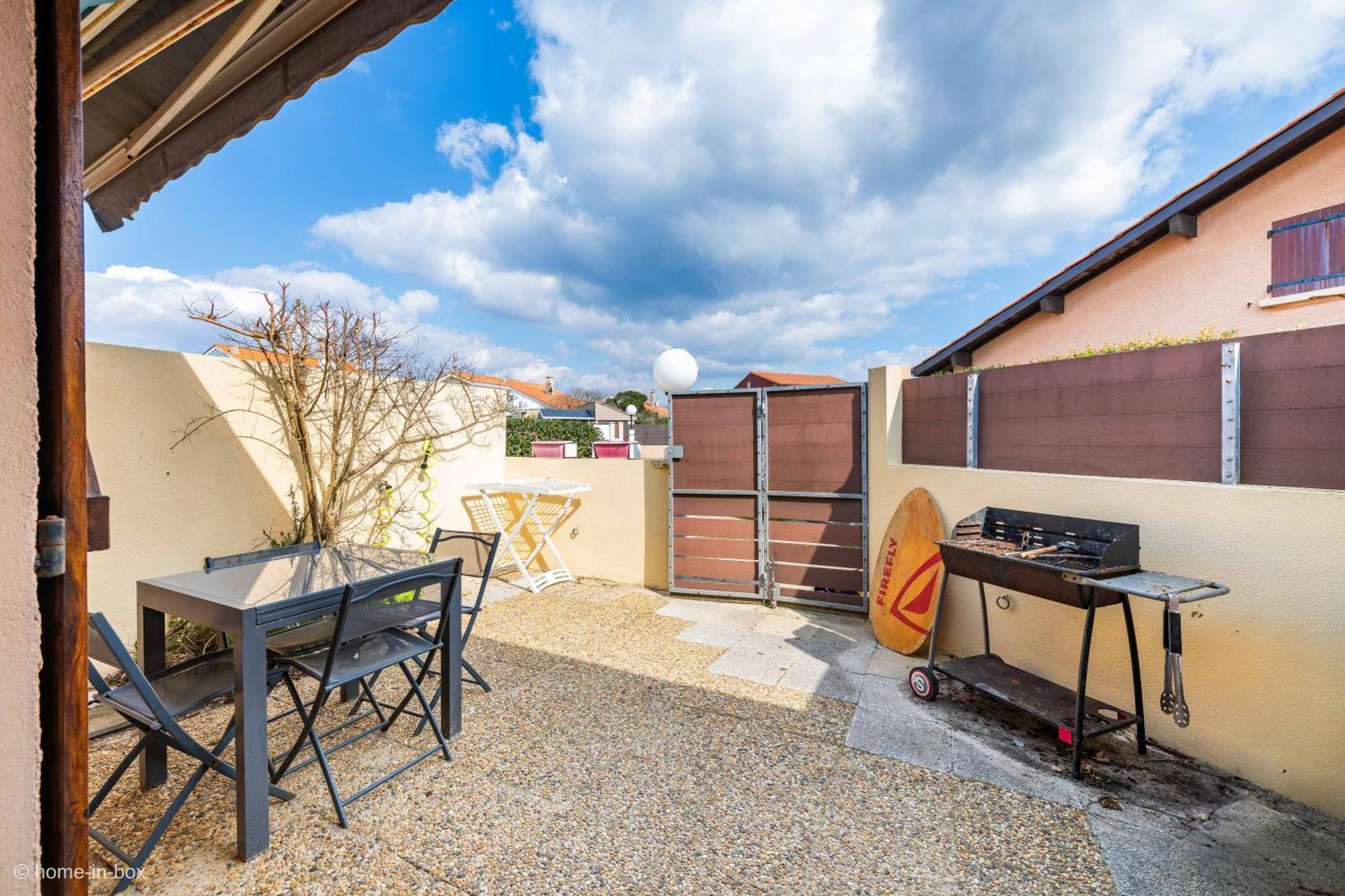 Maison 4 A 5 Personnes Au Pied Des Plages بيسكاروس المظهر الخارجي الصورة